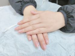 -灰姑娘美甲美睫馆