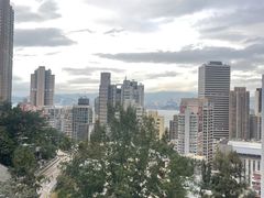 -香港大学