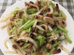 干煸鱿鱼-烁佳海鲜大馅饺子