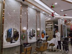 -Meng Lang 梦郎白金店