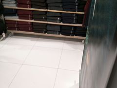 -优衣库(北京万柳华联购物中心店)