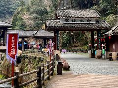 -刘伯温故里景区百丈漈