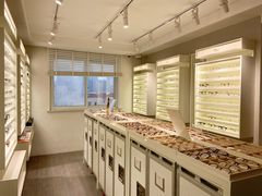 -目艮眼镜SHOWROOM(品牌集合店)