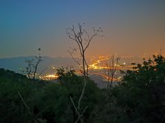 -鬼笑石后山停车场