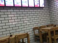 -百年尹氏汤包(环球美食荟店)