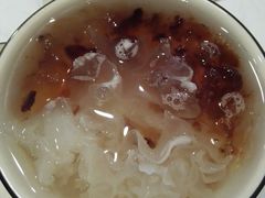 雪耳桃胶-沙湾甜品(升平街店)