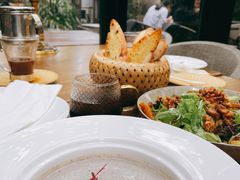 餐前面包Bread-Golden Lily河内巴黎法越料理餐厅(建国西路店)