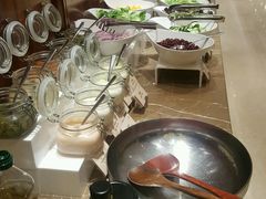 -南湖名都·景湖轩全日制餐厅·海鲜自助·东南亚风味·临湖而食