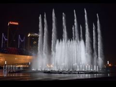 -东港音乐喷泉广场