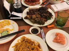 -松咖啡自助餐厅·松北香格里拉