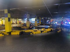-极限PLAY运动娱乐新世界·团建派对潮玩休闲馆·室内蹦极高空游乐园