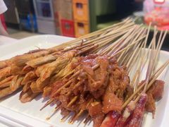 -佰人王串串香火锅(洋珠巷店)