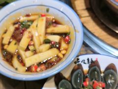-亮欢寨酸汤鱼(沙冲路店)