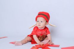 -小熊维尼高端孕婴摄影(清湖金銮店)