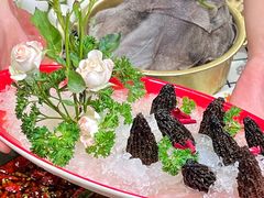 -六婶老火锅(交通大学直营店)