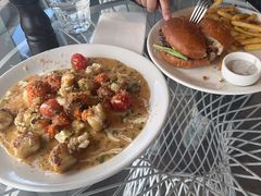 -Takapuna Beach Cafe