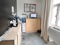 -罗伯特眼镜·蔡司官方授权(罗湖国贸店)