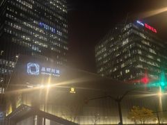 -东方体育中心(地铁站)