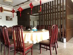 -鑫悦楼煎蟹·16年海鲜大排档