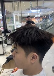 -藤野造型烫染·漂发