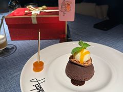 -弦月窗LUNETTE BY AMANDA(复兴路店)