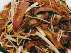 瑞士汁炒牛河-和平馆·地道港澳茶餐厅(西门口店)