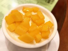 香芒双皮奶-南信牛奶甜品专家