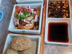 -野山舂·贵州现舂酸汤牛肉(民生路店)
