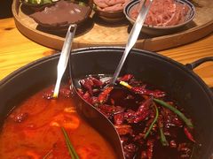 -乐闹闹重庆火鍋(民治店)