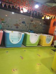 -小鸭先知婴儿游泳馆