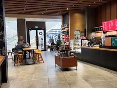 自助取餐区-星巴克臻选(青岛金狮广场店)