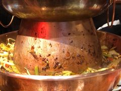 霸气双层炭火蛙-炉小二铜锅牛蛙•川湘菜(三里屯店)
