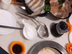 -煲宫猪肚鸡(晶品店)