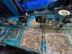 -领鲜活海鲜榴莲自助火锅(东门店)