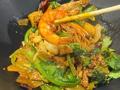 -醉人椒麻辣香锅(王府井喜悦店)