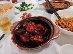 -老吉士酒家(天平路店)