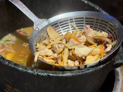 -芸山季·云南山珍菌火锅(人民广场来福士店)