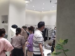 -曲江小商品批发市场(大世界国际广场店)