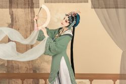 点击看大图 -盘子女人坊古装写真摄影(天津总店)