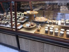 面包甜点陈列柜-多乐之日(颐堤港店)