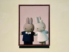 -Nathalie Djurberg与Hans Berg“牛皮纸包裹的月亮”-Prada荣宅当季展览