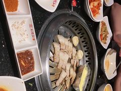 -木槿花韩式炭烤·熟成肉工坊(孙文东路店)