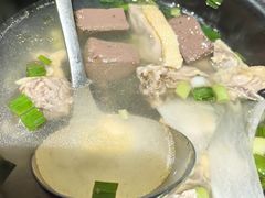 -九道菜有鸡鱼头(石鼓路店)