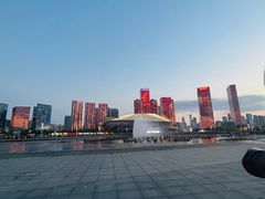 -东港音乐喷泉广场