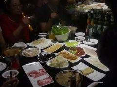 -唯爱KTV聚会餐厅(仙林东城汇店)