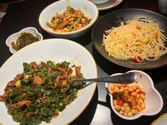 -湘阁里辣(东门茂业店)