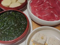 -颐辰舍岁岁羊(文昌万达景园店)