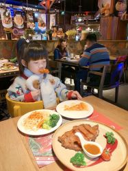 -萌宠亲子动物乐园(槐房万达店)