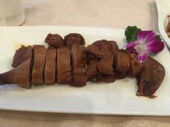 -鑫皇朝酒店(建设一路店)