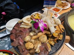 -一朵菌·野生菌探索家火锅(南亚店)
